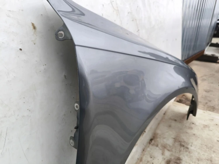 BŁOTNIK PRAWY PRZÓD AUDI A6 C6 LIFT LY7G 2008-2011 ORYGINAŁ !!!