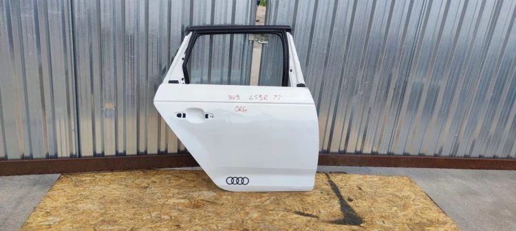 DRZWI PRAWY TYŁ AUDI A4 B9 LS9R AVANT / KOMBI ORG