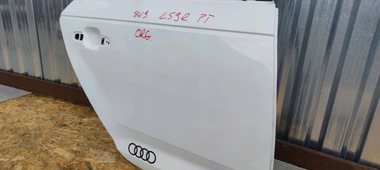 DRZWI PRAWY TYŁ AUDI A4 B9 LS9R AVANT / KOMBI ORG