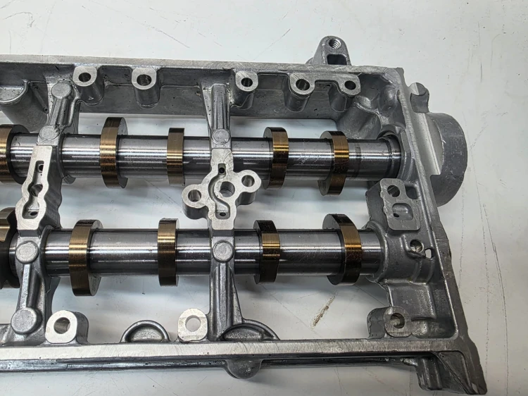 NASADA GŁOWICY + WAŁKI AUDI VOLKSWAGEN SEAT SKODA 2.0 TDI 04L103308F 3 *OK*