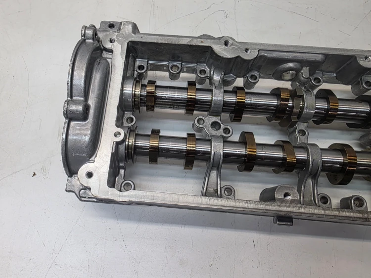 NASADA GŁOWICY + WAŁKI AUDI VOLKSWAGEN SEAT SKODA 2.0 TDI 04L103308F 3 *OK*