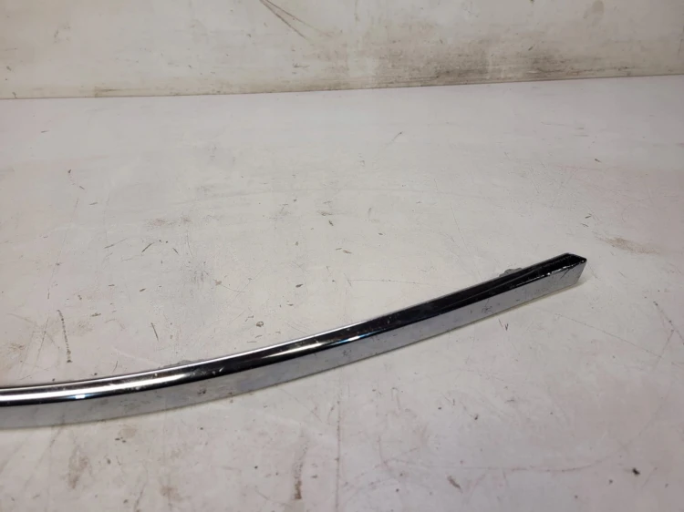 LISTWA ZDERZAKA LEWA AUDI A6 C6 LIFT 4F0853065