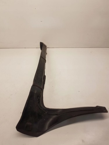 WYGŁUSZENIE BŁOTNIKA LEWE AUDI A5 8T0821111A