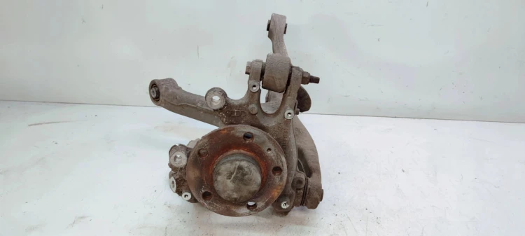 ZWROTNICA PIASTA WAHACZ LEWY TYŁ AUDI A4 B8 A5 8T A6 C7 8K0505435AB