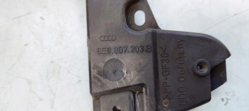 ŚLIZG MOCOWANIE ZDERZAKA LEWY PRZÓD AUDI A4 B7 8E0807203B