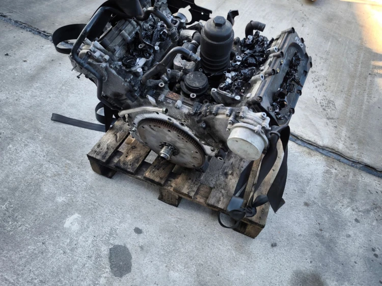 SILNIK AUDI A4 B8 A5 2.7 TDI CAM * CAMA * ORYGINAŁ !!!