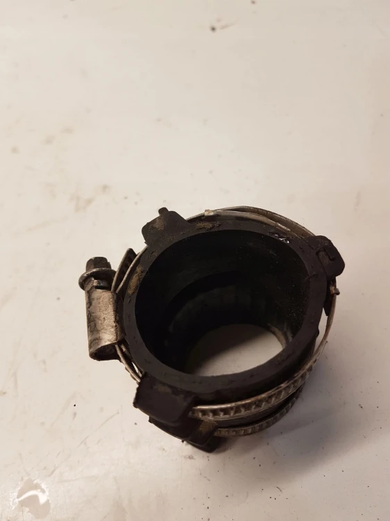 RURA WĄŻ INTERCOOLERA AUDI A6 C6 4F0145979A