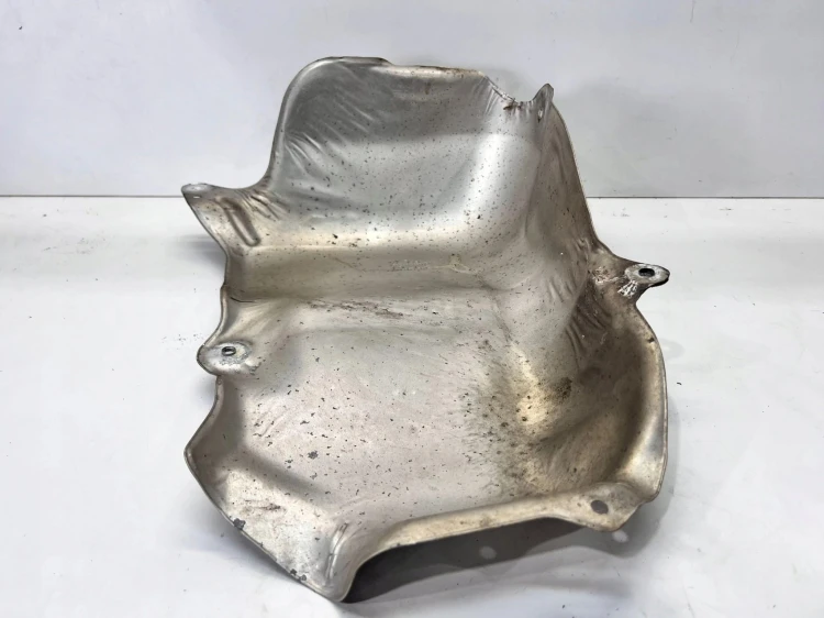 OSŁONA TERMICZNA AUDI A3 LIFT VW GOLF 1K0825721D