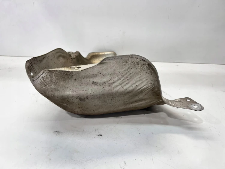 OSŁONA TERMICZNA AUDI A3 LIFT VW GOLF 1K0825721D