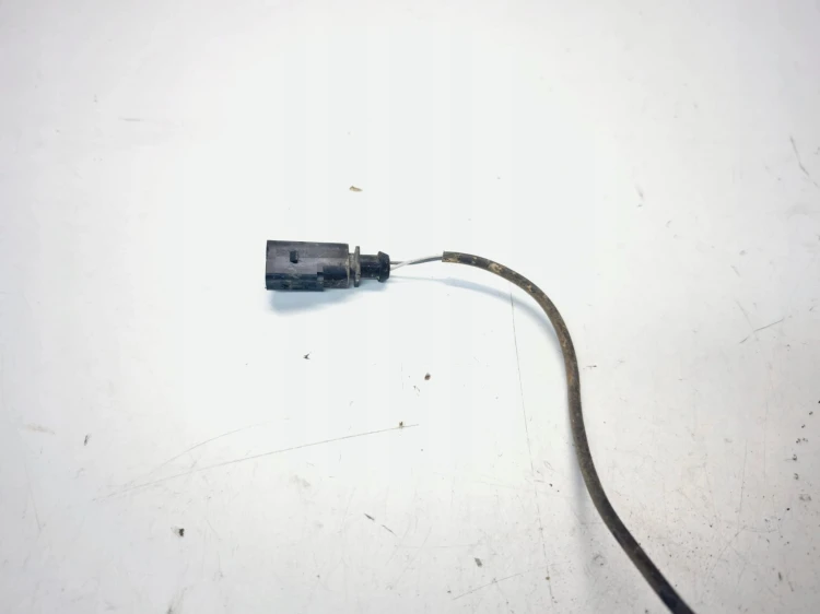 CZUJNIK TEMPERATURY SPALIN AUDI A6 C6 2.7 3.0 TDI 059906088BH