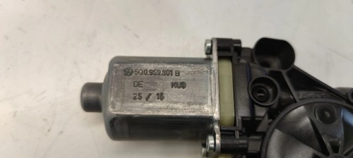 SILNICZEK SZYBY LEWY AUDI A3 8V 5Q0959801B