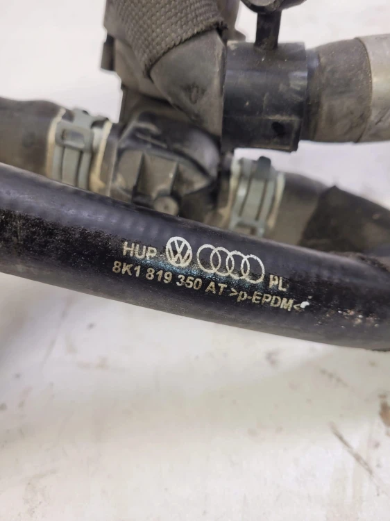 WĄŻ RURA WODY AUDI A4 B8 A5 8T 8K1819350AT