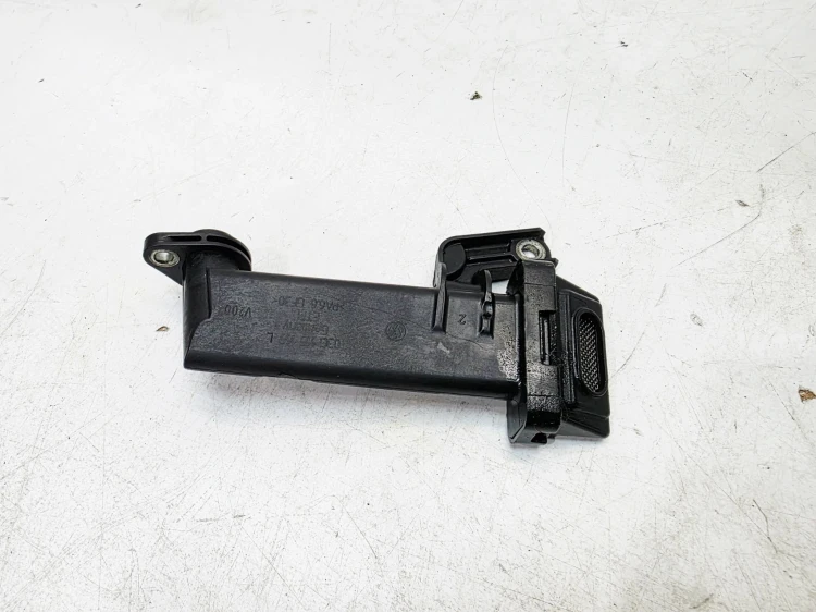 RURKA SMOK SSAK OLEJU AUDI VOLKSWAGEN SEAT SKODA 2.0 TDI 03L906461L
