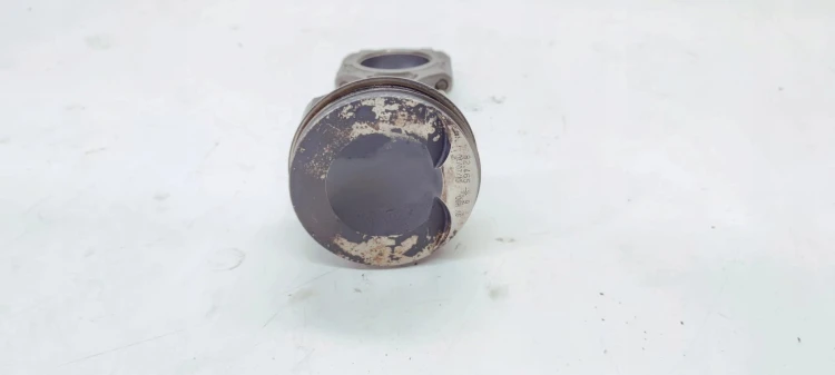 TŁOK + KORBOWÓD AUDI A4 A5 Q5 CAE 2.0 TFSI 06HB 82.465 06HAG