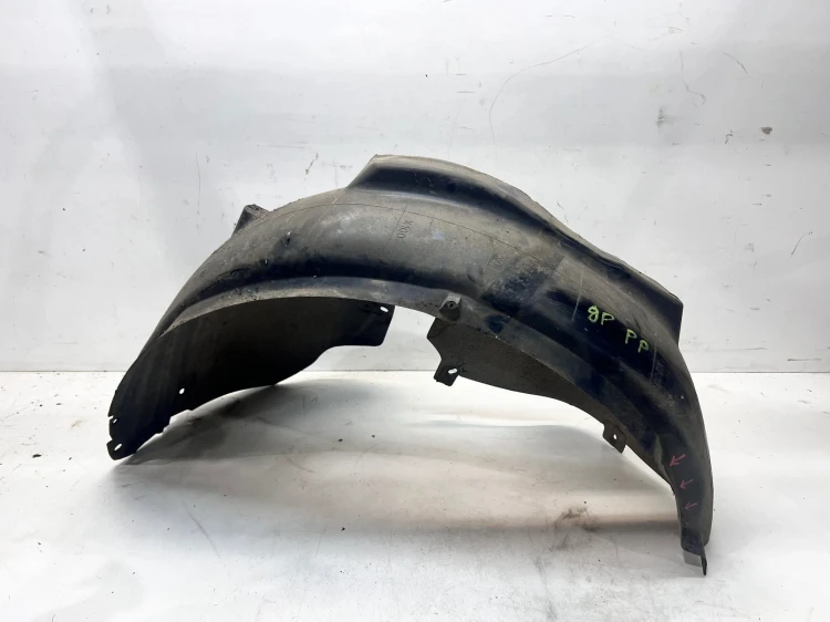 NADKOLE PLASTIKOWE PRAWY PRZÓD AUDI A3 8P 8P0821172G 11/26
