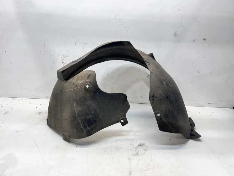 NADKOLE PLASTIKOWE PRAWY PRZÓD AUDI A3 8P 8P0821172G 11/26