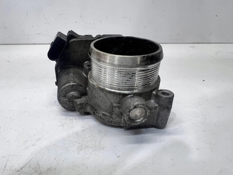 PRZEPUSTNICA KLAPA AUDI VOLKSWAGEN SEAT SKODA 2.7 3.0 TDI 4E0145950G