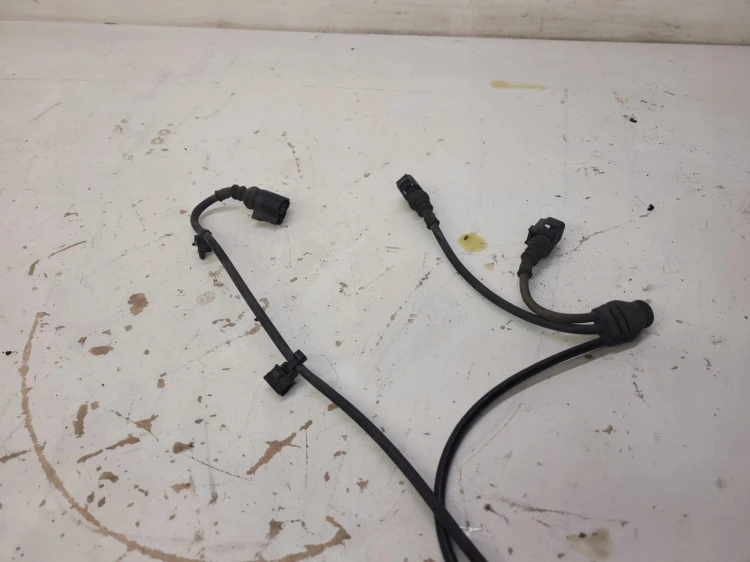 WIĄZKA KABEL ZACISKU PRZÓD AUDI A8 D4 4H0927904B