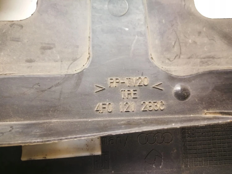 KIEROWNICA POWIETRZA LEWA AUDI A6 C6 4F0121283C