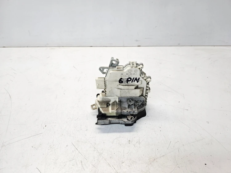 ZAMEK DRZWI LEWY TYŁ AUDI A4 B8 A5 Q5 8K0839015F 6 PIN