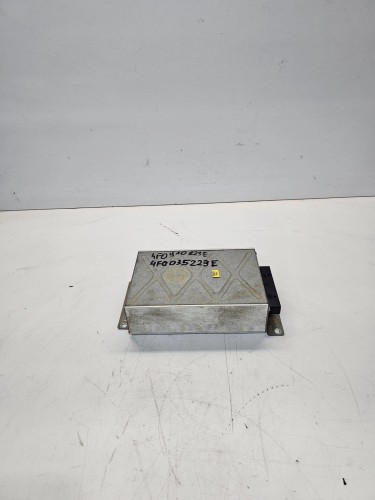 WZMACNIACZ RADIA AUDI A6 C6 4F0035223E 4F0910223E