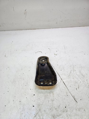WSPORNIK MOCOWANIE SANEK AUDI A1 8X VW 6R0199518