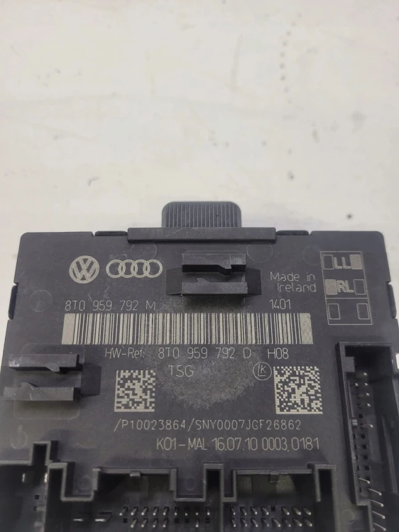MODUŁ STEROWNIK DRZWI AUDI A4 B8 A5 Q5 8T0959792M