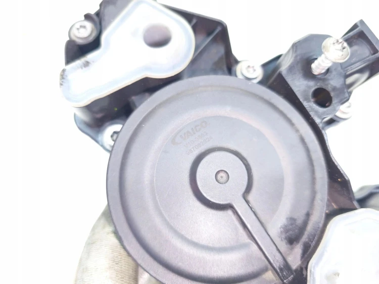 ODMA SEPARATOR OLEJU AUDI VOLKSWAGEN SEAT SKODA 1.8 TFSI 06K103495 V10-3863