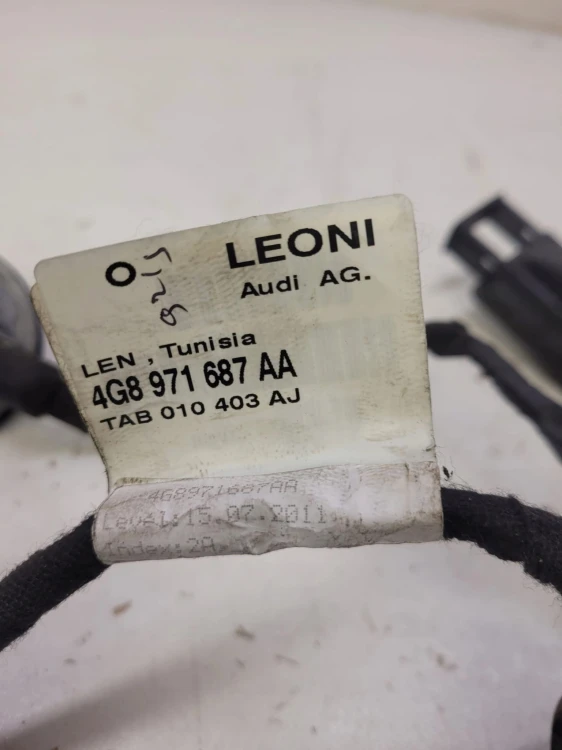 WIĄZKA DRZWI LEWY TYŁ AUDI A7 LED 4G8971687AA