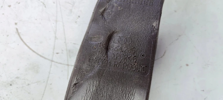 WYGŁUSZENIE BŁOTNIKA LEWE AUDI Q3 F3 83A864235