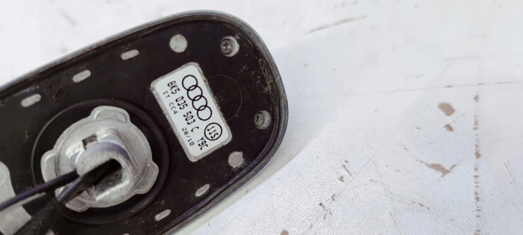 ANTENA LOTKA REKIN AUDI A4 A5 Q5 8K5035503C LY9C