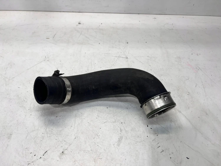 RURA WĄŻ INTERCOOLERA AUDI VOLKSWAGEN SEAT SKODA 2.0 TDI 5N0145762AA