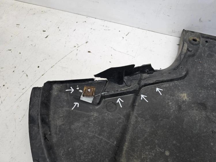 OSŁONA POD SILNIK PŁYTA AUDI A4 B6 B7 8E0863821BA