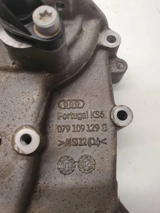 POKRYWA ROZRZĄDU AUDI S4 B6 B7 4,2 BBK 079109129G