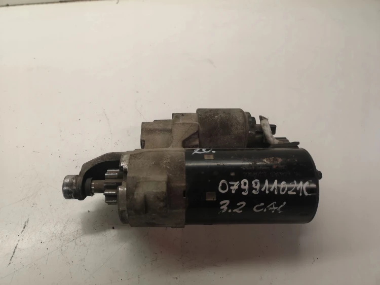 ROZRUSZNIK AUDI A4 B8 A5 Q5 3.2 FSI 079911021C *37