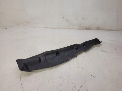 WYGŁUSZENIE BŁOTNIKA LEWE AUDI A4 B9 8W0821111