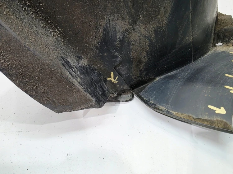 NADKOLE PLASTIKOWE PRAWY PRZÓD AUDI A1 8X 8X0809962F