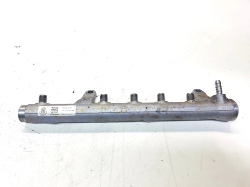 LISTWA WTRYSKOWA BEZ CZUNIKÓW AUDI VW SEAT SKODA 1.6 TDI 03L130089AA
