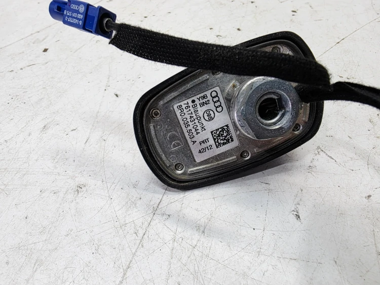 ANTENA LOTKA REKIN AUDI Q5 8R 8R0035503A MAT