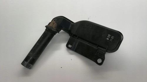 WLEW PŁYNU DO SPRYSKIWACZY AUDI Q5 8R0955452