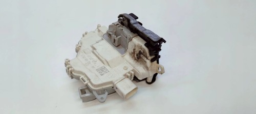 ZAMEK DRZWI LEWY TYŁ AUDI A6 C7 Q3 4G0839015C
