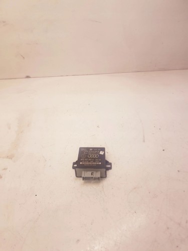 STEROWNIK MODUŁ ŚWIATEŁ AUDI A3 8P 8P3907357A