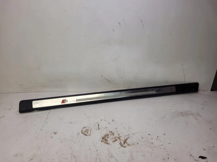 LISTWA PROGOWA PRAWA S LINE AUDI A3 8P 8P3853492E