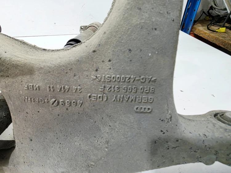 ZWROTNICA PRAWY TYŁ AUDI A6 C7 QUATTRO 8R0505436C 8R0505312F