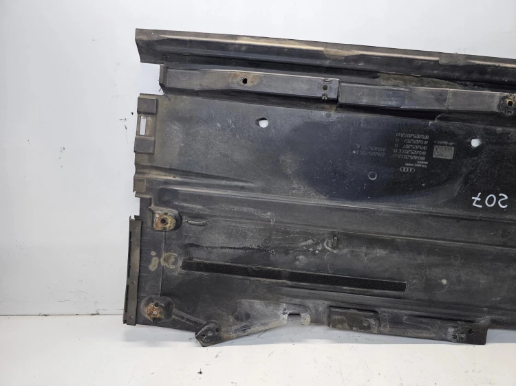 OSŁONA PŁYTA PODWOZIA LEWA AUDI A5 SPORTBACK 8T8825207