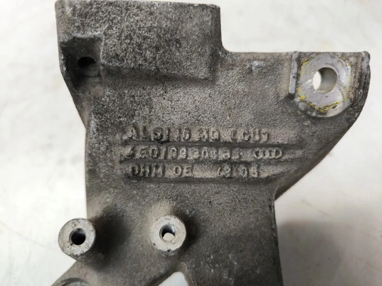 UCHWYT WSPORNIK ŁAPA SILNIKA AUDI A8 D3 4E0199308BJ ORYGINAŁ !!!