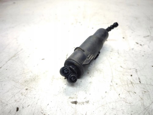 SPRYSKIWACZ REFLEKTORA PRAWY AUDI A5 8T 8T0955102A