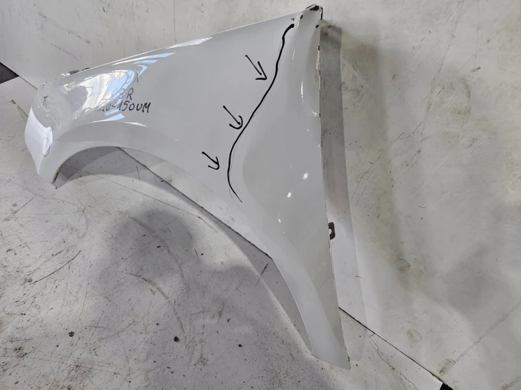 BŁOTNIK LEWY PRZÓD AUDI A1 8X LS9R