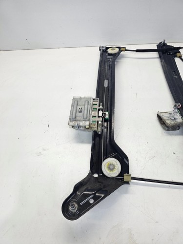 MECHANIZM SZYBY PRAWY PRZÓD AUDI A5 8T COUPE 8T0837462C