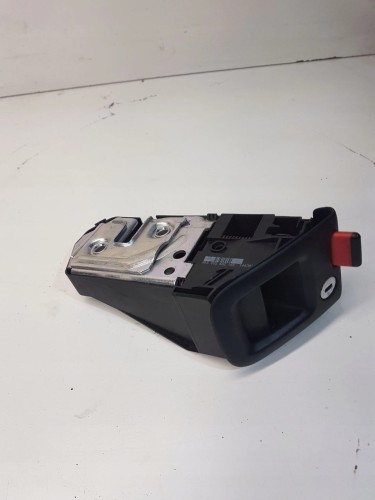 MECHANIZM OPARCIA FOTELA AUDI A3 A4 A6 8K5885682